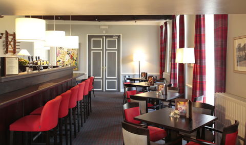 Bar_Pierpont.jpg